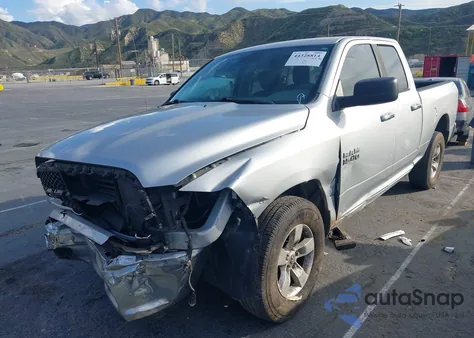 2018 Ram 1500 Slt 4X2 6'4 Box z USA, uszkodzony, nr VIN 1C6RR6GGXJS114605